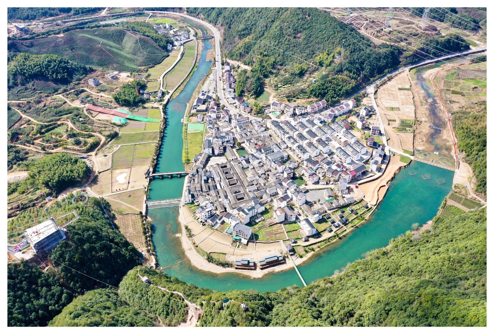 上河村2、.jpg